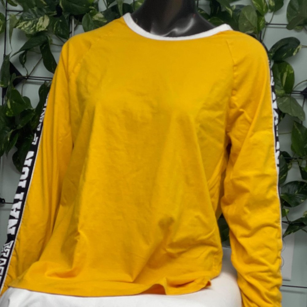 #0170 Victoria Secret PINK Long Sleeve Shirt XS